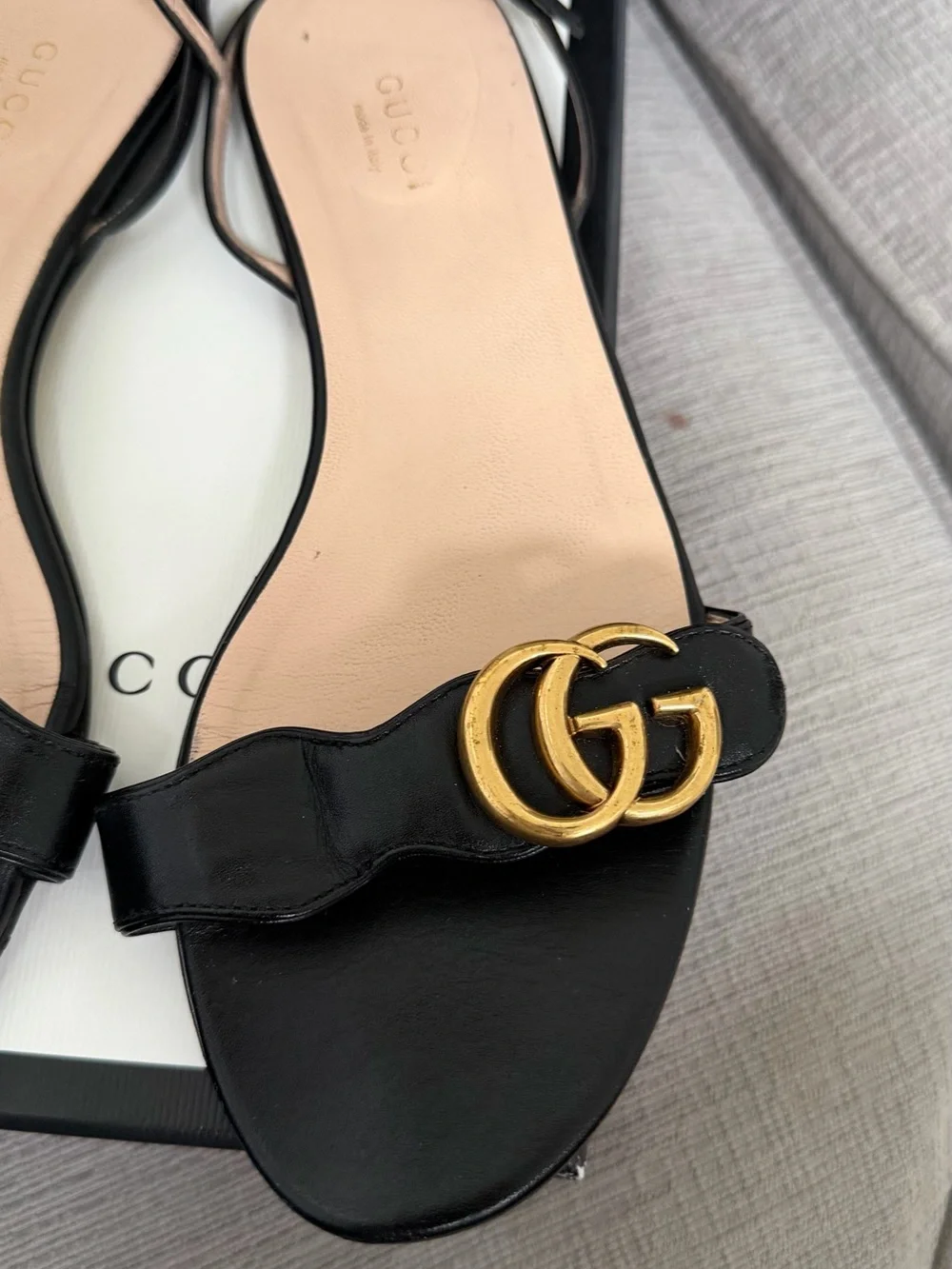 Gucci Women's Black GG Marmont Leather black Sandals size 38